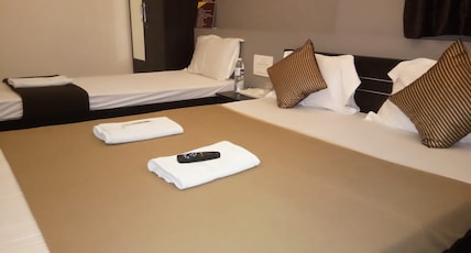 OM EXECUTIVE LODGE Room Type - Suite Room Non Ac
