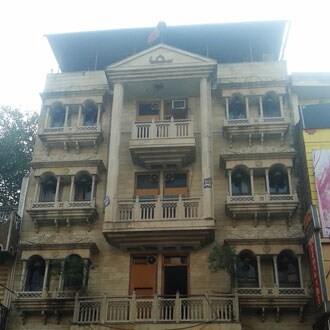 Meenakshi Palace Hotel