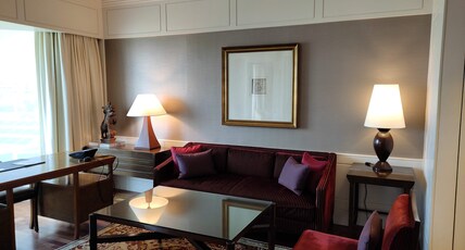 The Leela Mumbai Room Type - Royal Club Parlor Suite with Bathtub, Airport Transfers, High Tea and Evening Cocktail Hours