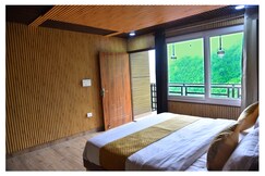 The Dhanaulti Chalet