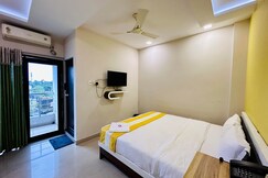 CHIRAGDEEP BANQUET HALL AND LODGING