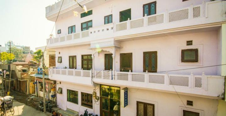 Satkar Hotel - Tap to explore photos