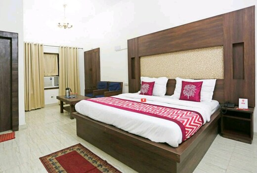 Hotel Prem Dynasty