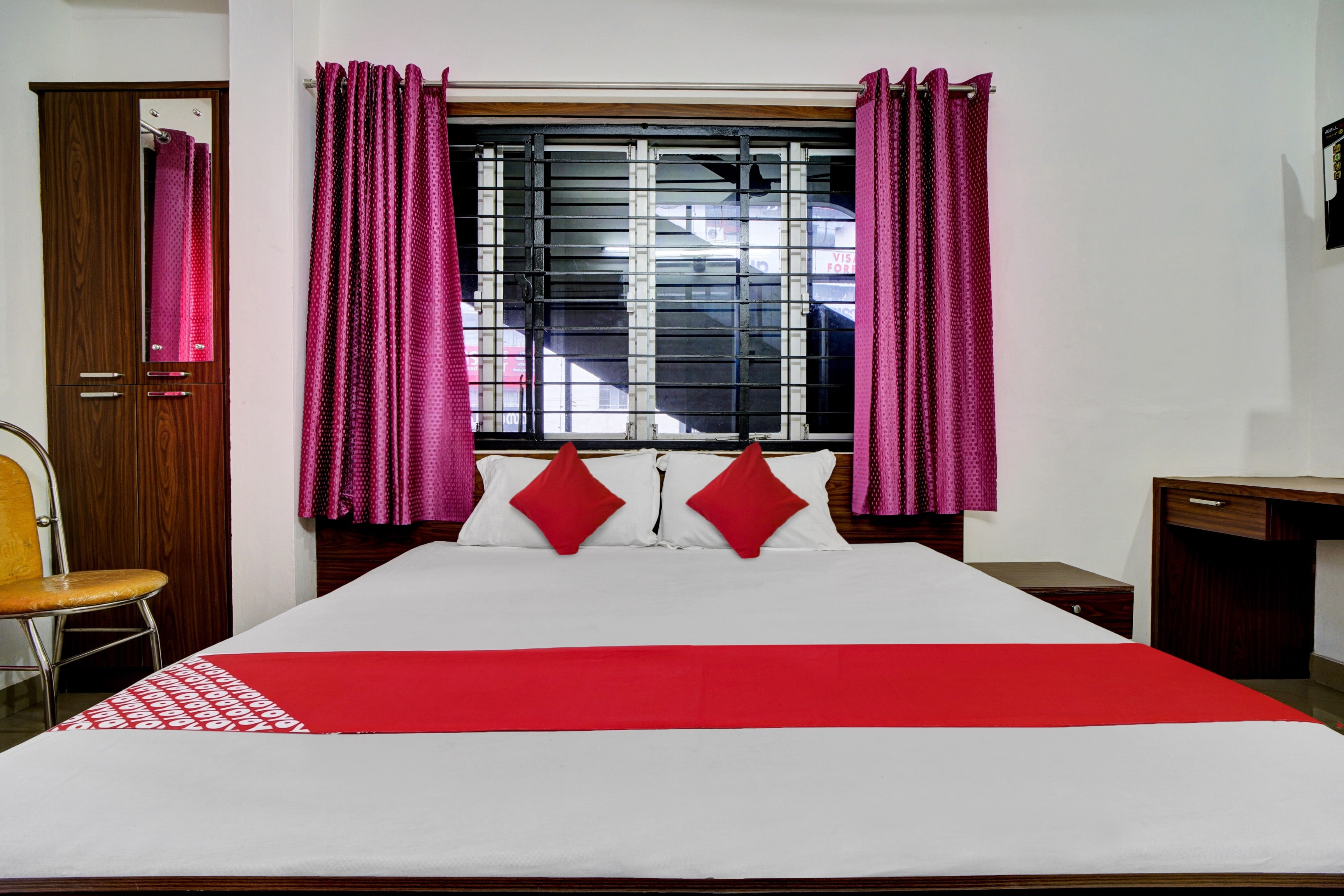 Hotel O Chiyang Hotel - Tap to explore photos