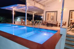 Photos of Luxury Villa with Private swimming Pool near Pune