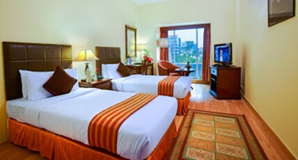 MGM Mark Whitefield Room Type - Executive Room - Park View