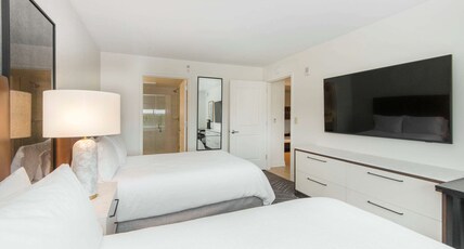 Embassy Suites Raleigh - Durham Airport/ Brier Creek Room Type - 2 QUEEN BED FAMILY SUITE