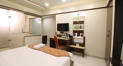 The Grand Tulip, Swargate Room Type - Tulip Suite