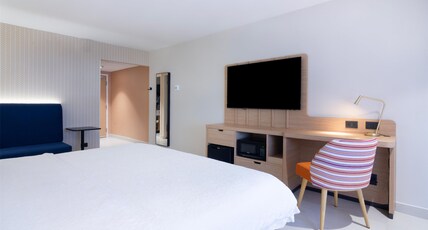 Hampton Inn by Hilton Saltillo Airport Area Room Type - KNG STUDIO STE  NSMG