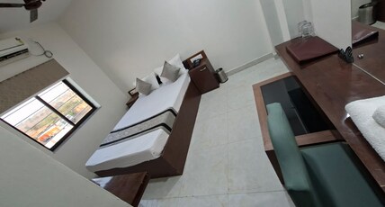 Shaan-E-Punjab Nirsa Room Type - Deluxe Room