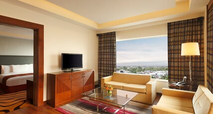 DoubleTree by Hilton - New Delhi NCR Room Type - Terrace Suite with Lounge Access