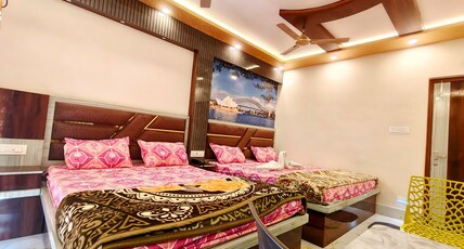 Lokenath Resort Room Type - Family Room 5 Bed