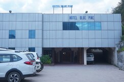 Hotel Blue Pine