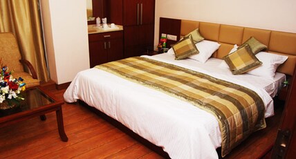 Hotel Shhaurya Yashobhoomi Dwarka Room Type - Deluxe Room
