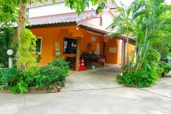 The Moon Resort Phetchaburi