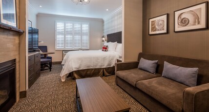 Best Western Plus Cameron's Inn Room Type - Suite-1 King Bed, Non-Smoking, Refrigerator, Fireplace, Sofabed, High Speed Internet Access, Full Br