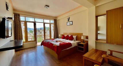 Jigmet Hotel Room Type - Double Standard Room