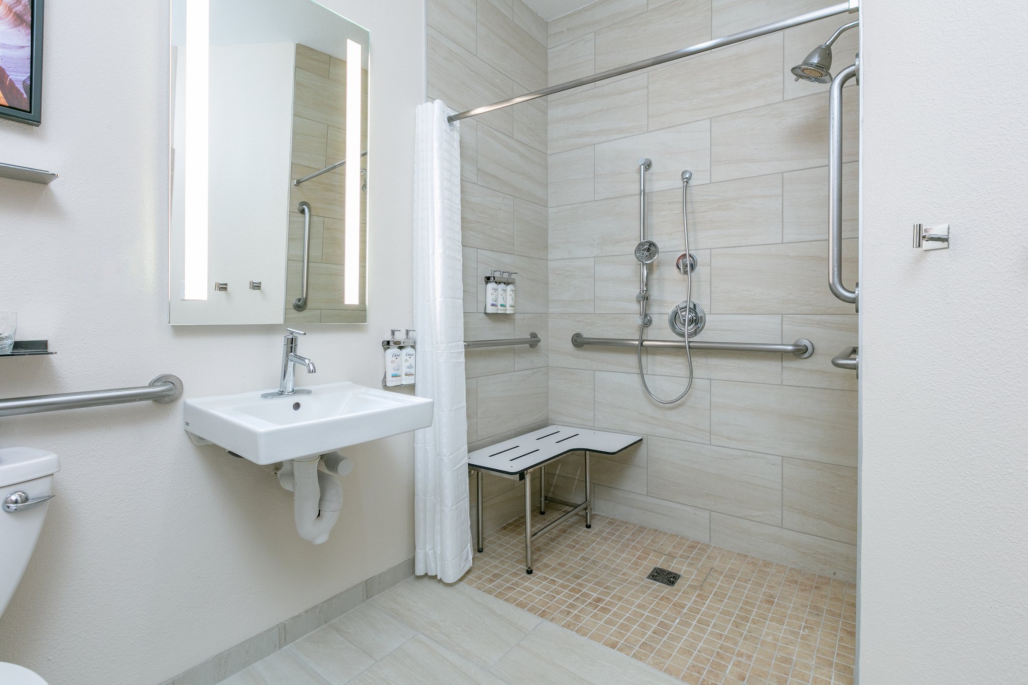 Candlewood Suites Lake Jackson - Tap to explore photos
