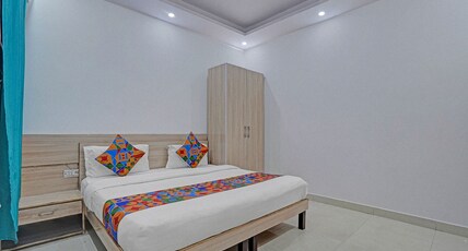 FabHotel Rose Residency Room Type - Deluxe Room