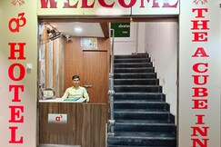 HOTEL THE A CUBE INN