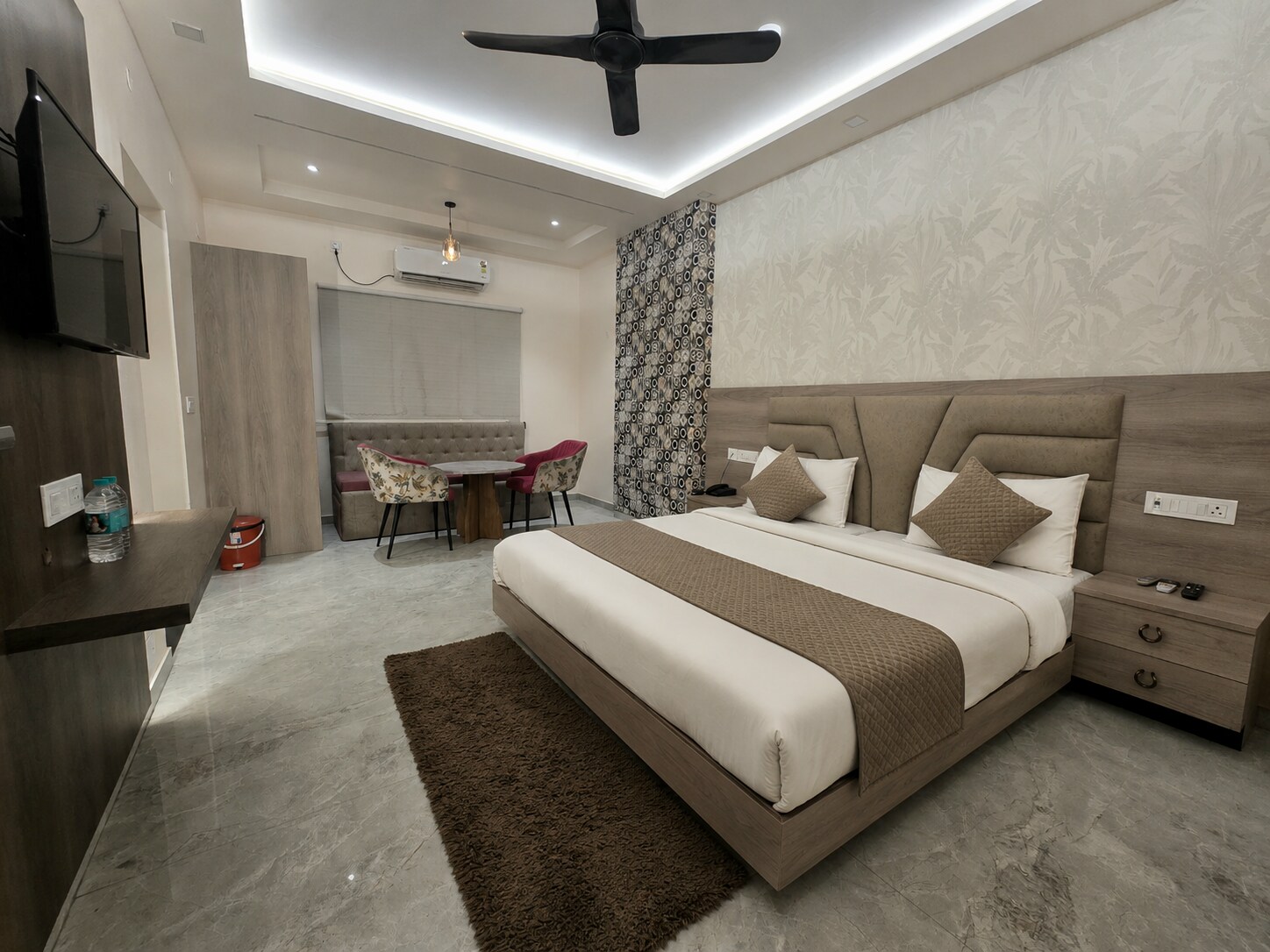 Aaditri Inn - Tap to explore photos