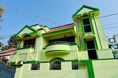 Aathi Homestay - AC Private rooms with attached toilet
