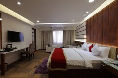 HOTEL THE LOTUS PARK ELLISBRIDGE