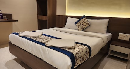 Hotel Yatri In Room Type - Standard Room