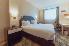 Hotel Skyler Syracuse Tapestry Collection by Hilton