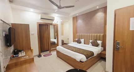 Hotel Sarin Inn Heritage Room Type - Premium Room