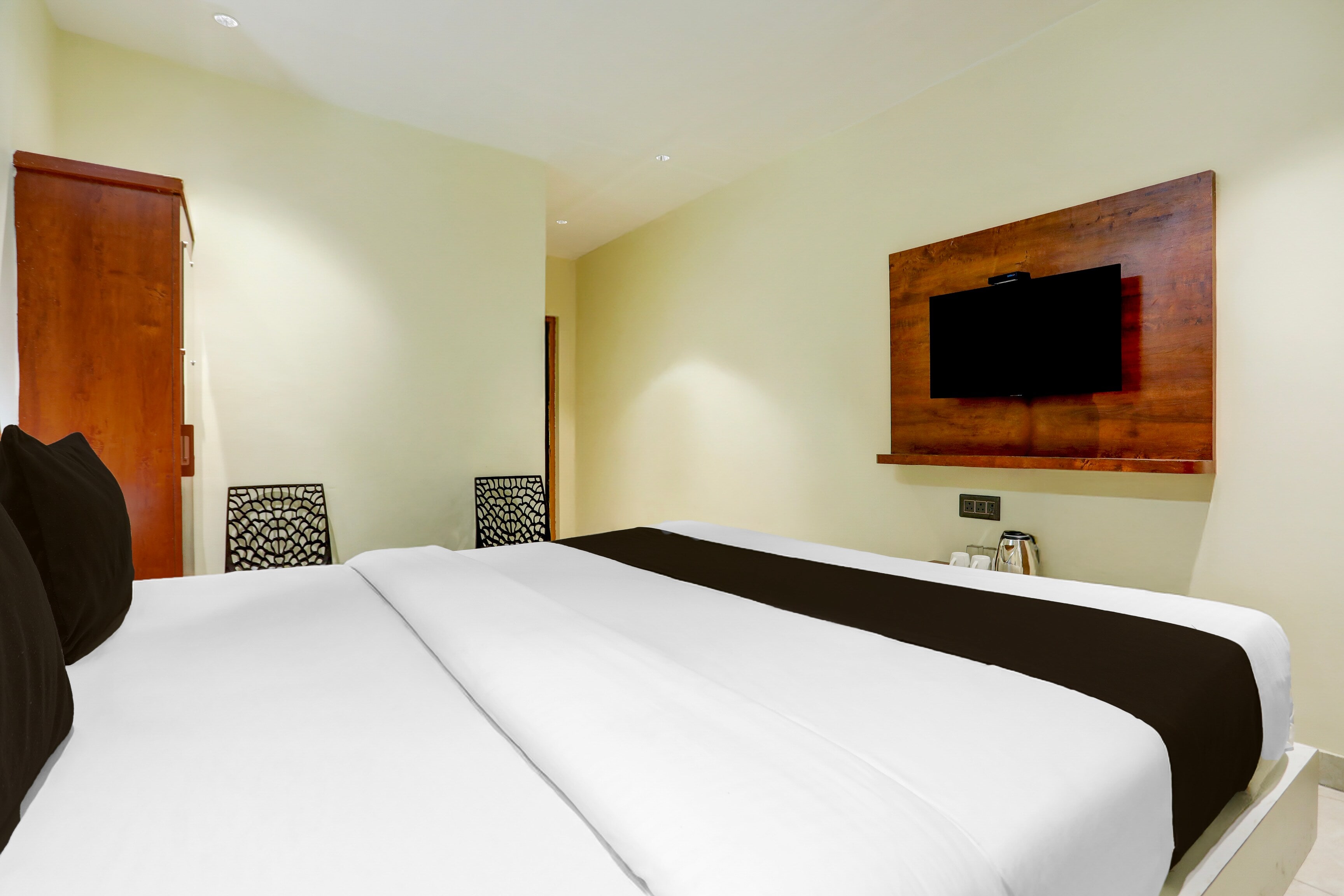 Hotel O Ananthpur Formerly TR Residency - Tap to explore photos