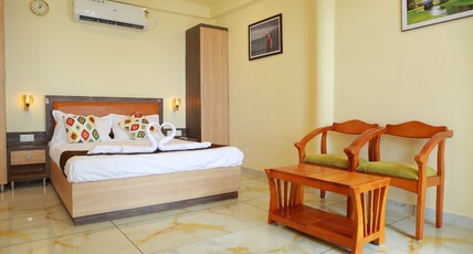 GREEN APPLE HOME STAY Room Type - Bedroom 5