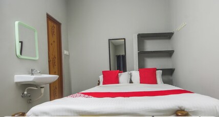 Hotel O Dhanas Residency Room Type - Classic