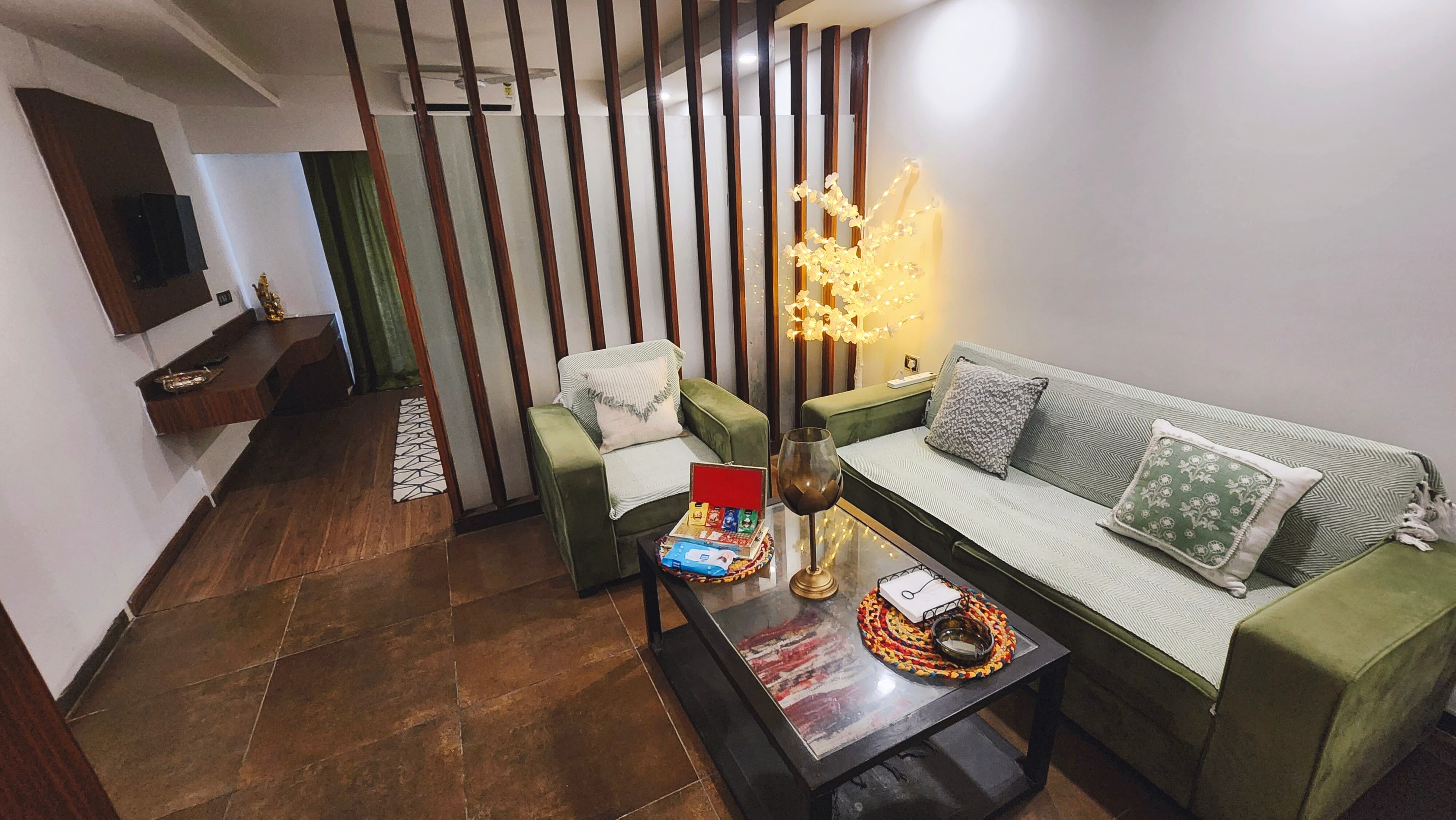 Blooming Stays Dehradun - Flex AirBNB - Tap to explore photos