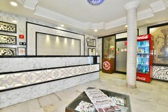 Hotel Sallow Premium