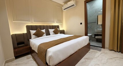 The Palace Inn - Haridwar Room Type - Deluxe Room with Air Conditioning