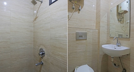 Hotel tashkent palace @ New Delhi Railway Station Room Type - Deluxe Triple Room with Free WiFi