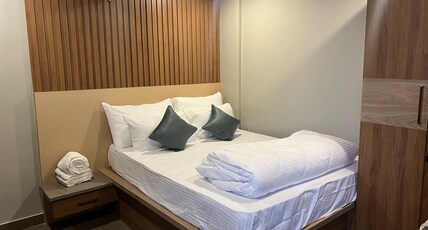 SScoconest Luxury Service Apartments Room Type - Regular Room in Terrace
