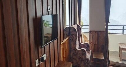 Divsai Retreat Room Type - Premium Room