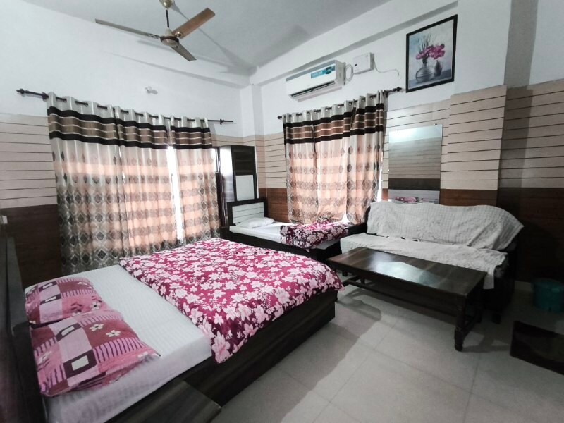 Arjun Guest House - Tap to explore photos