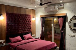 MOUNT BUNGALOWS 1 BEDROOM CHALET WITH PRIVATE POOL