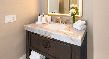 Willard InterContinental Washington Room Type - 1 King Classic