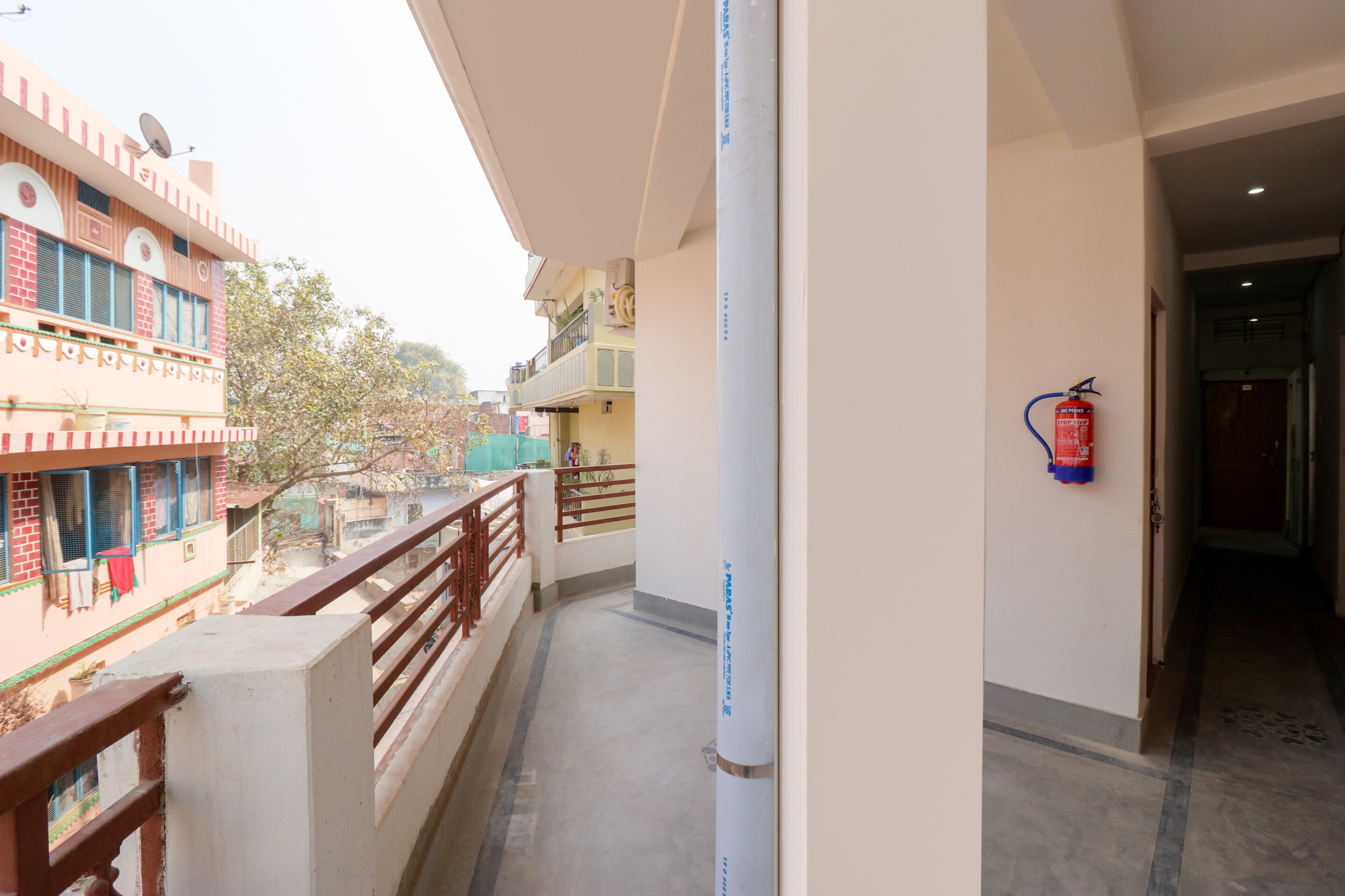 Hotel O New Suhani House - Tap to explore photos