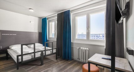 a&o Dresden Hauptbahnhof Room Type - Twin Room for Single Use