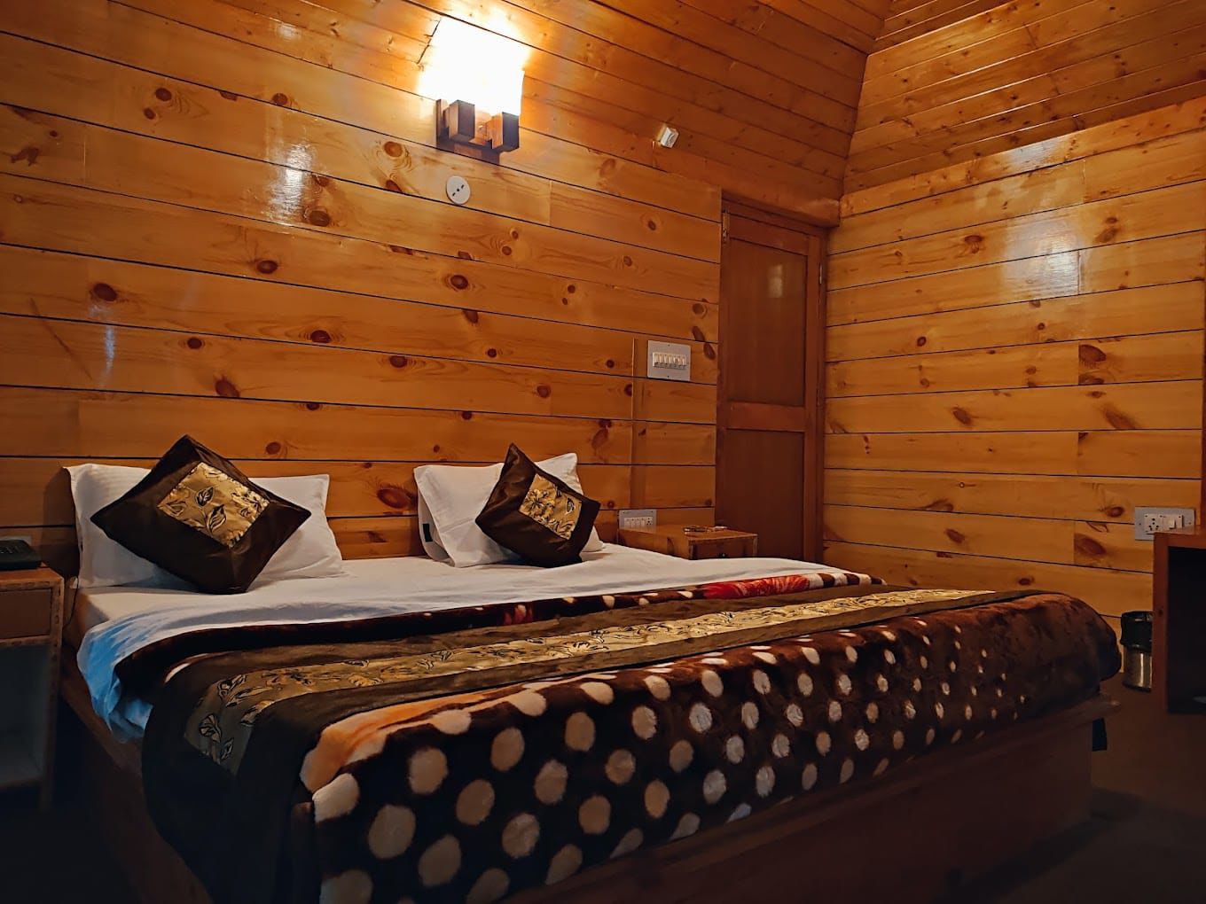 Glorious Stays Manali - Tap to explore photos