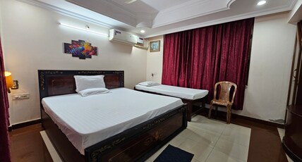 Harapriya House Near Jagannath Mandir 950 Meter Room Type - Super Deluxe AC Double Bedroom At Third Floor Harapriya House Near Jagannath Mandir 950 Meter Room Type - Super Deluxe AC Double Bedroom At Third Floor