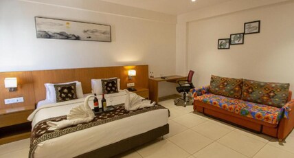 Monarch Express Chakan Room Type - Suite Room