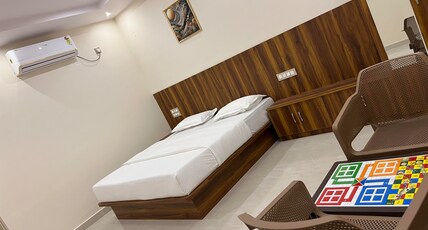 ESTORIA HOTEL AND RESORT Room Type - Family Room