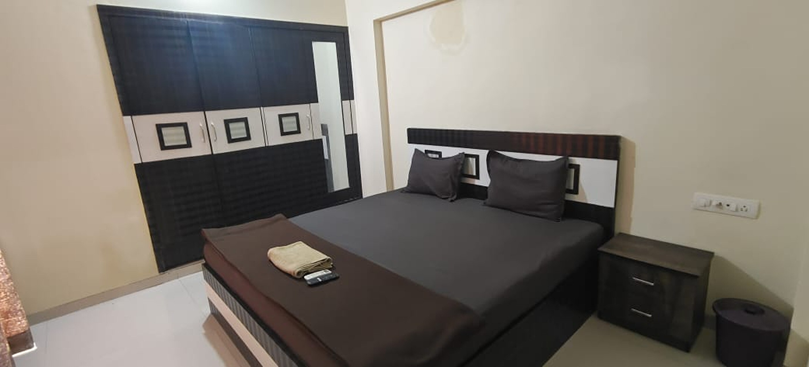 PNA Apartments in Hiranandani Estate - Tap to explore photos