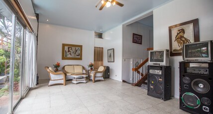 OYO 588 Sunrock Resort Room Type - Philippines Suite Family